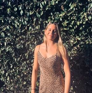 Meet your Posher, Laticia